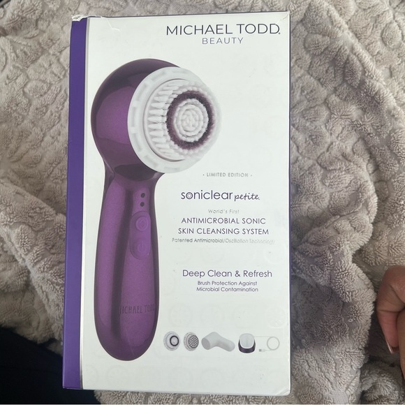 New Michael Todd Beauty Sonicare Petite - Picture 2 of 3